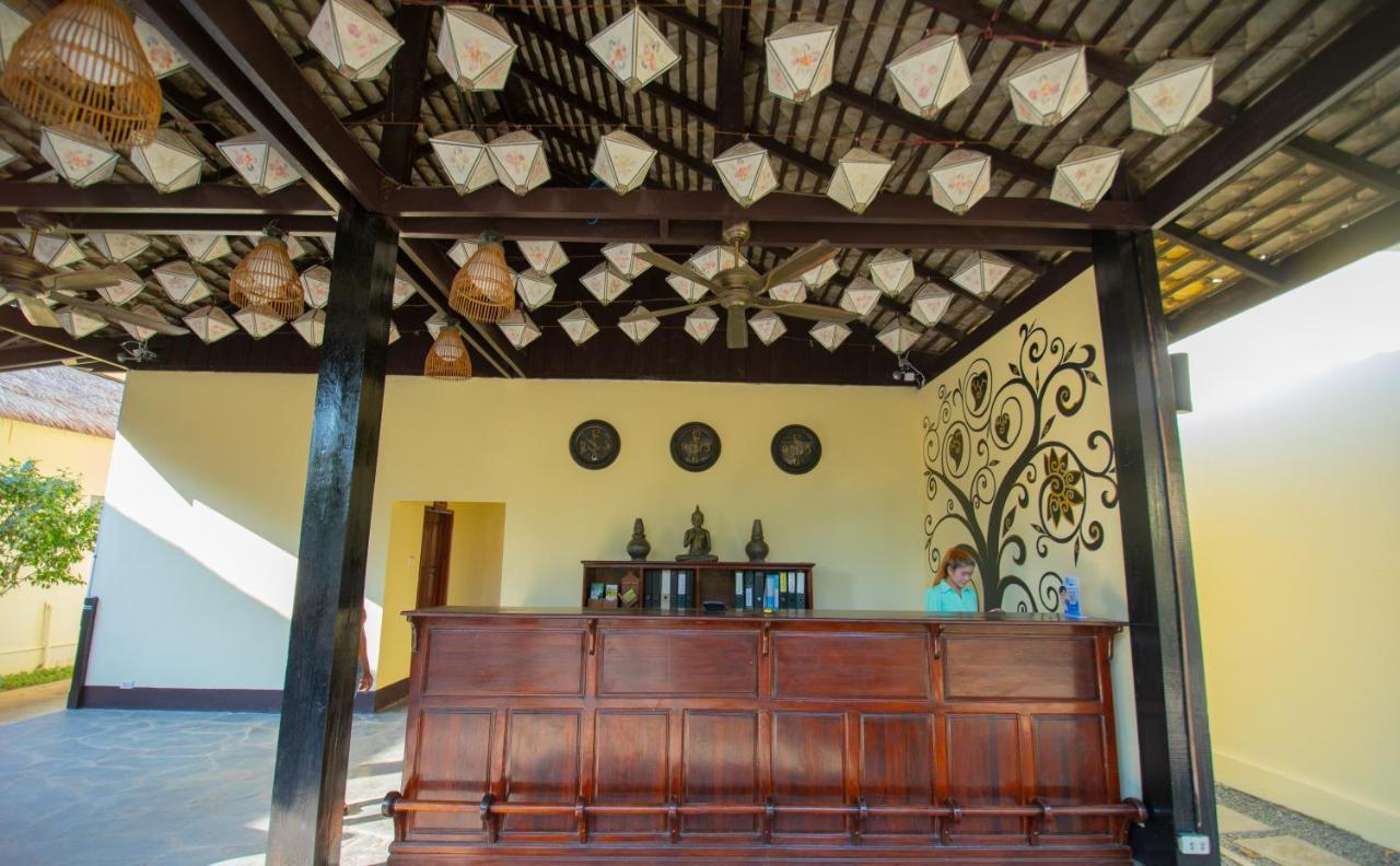 Luang Prabang Chanon Hotel Екстер'єр фото
