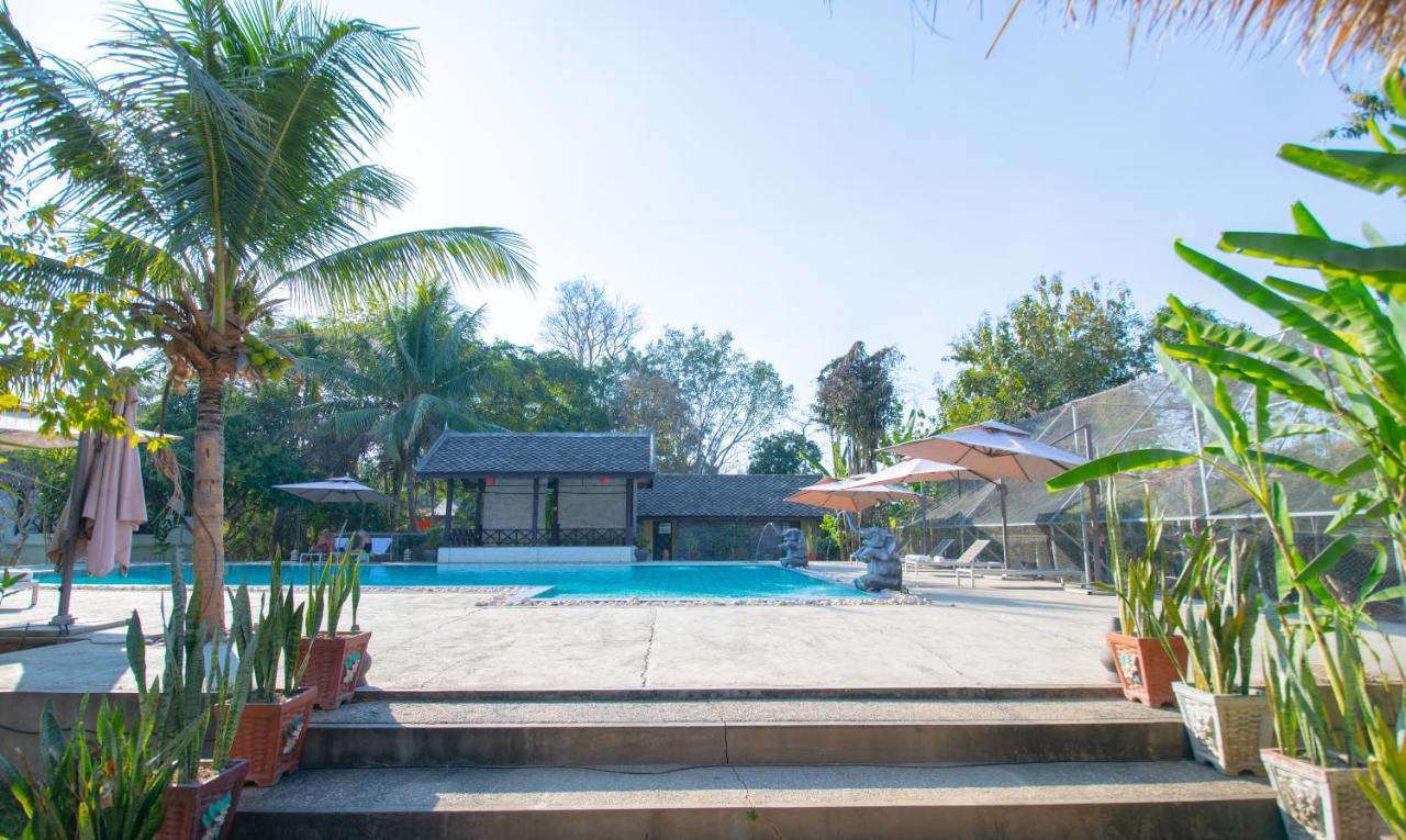 Luang Prabang Chanon Hotel Екстер'єр фото