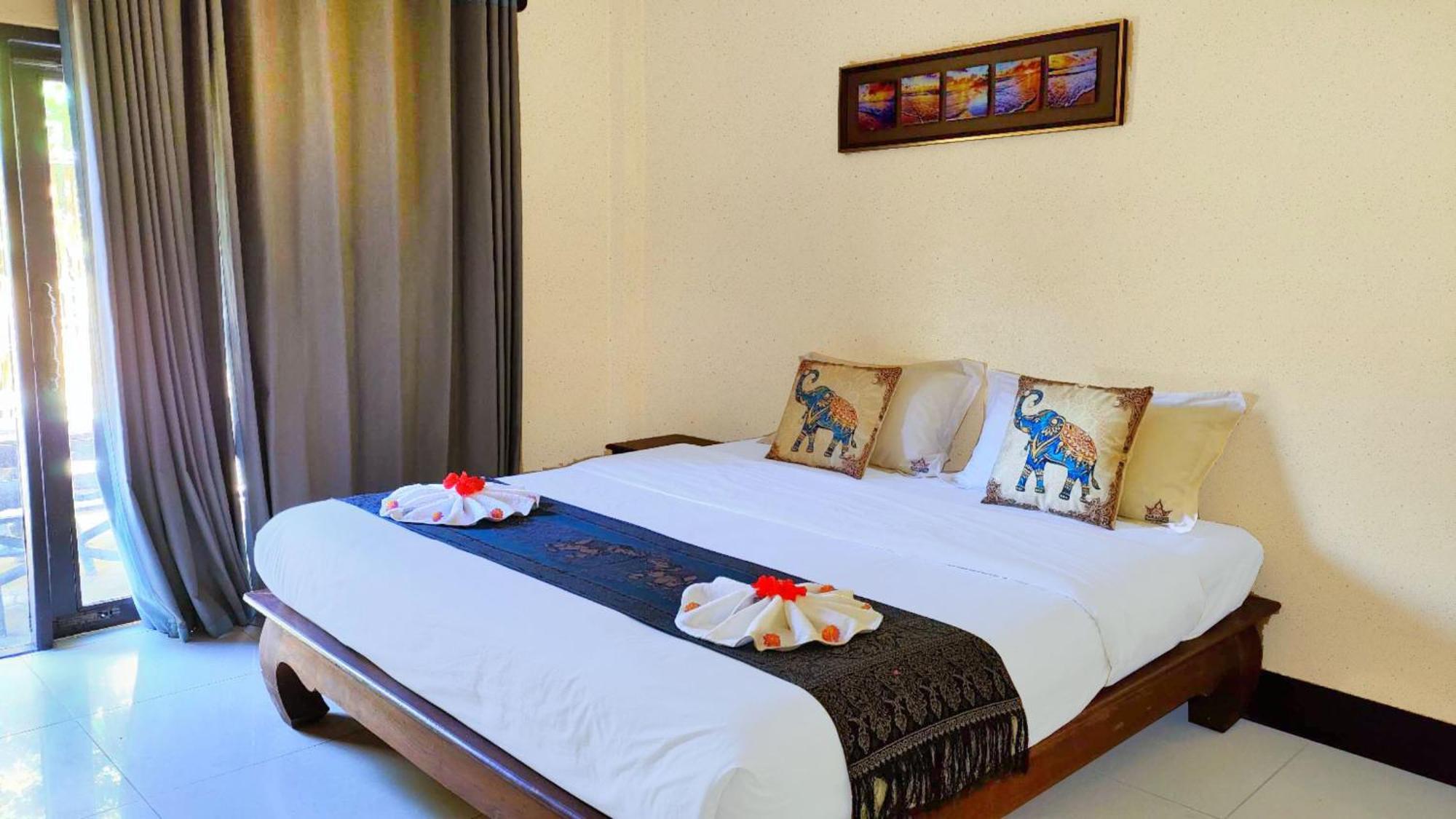 Luang Prabang Chanon Hotel Екстер'єр фото