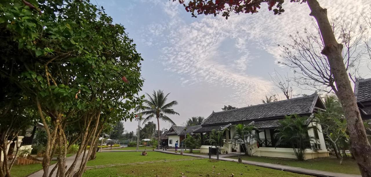 Luang Prabang Chanon Hotel Екстер'єр фото