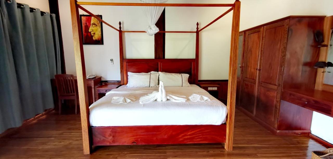Luang Prabang Chanon Hotel Екстер'єр фото